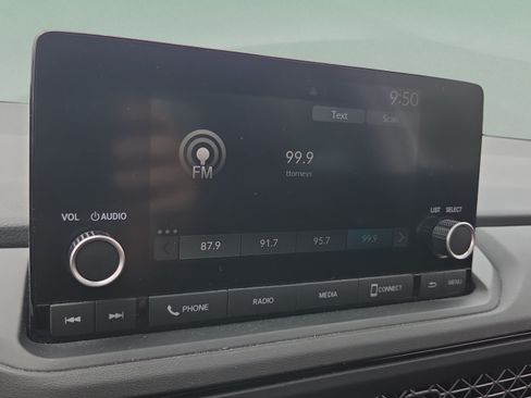 Certified 2023 Honda Accord EX image 23