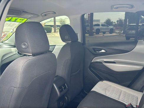 Used 2022 Chevrolet Equinox LT AWD/4WD image 31
