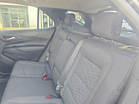 Used 2019 Chevrolet Equinox LT image 15