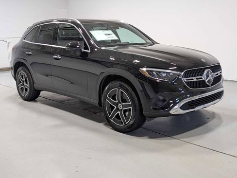 New 2026 Mercedes-Benz GLC 300 4MATIC image 6