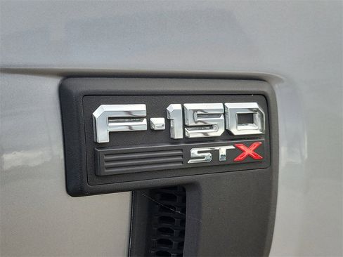 Used 2022 Ford F150 XL w/ Equipment Group 101A High image 6