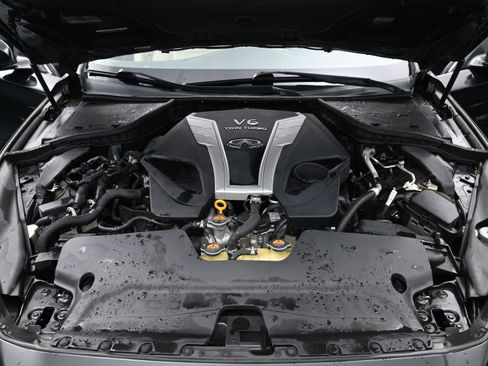 Used 2018 INFINITI Q50 Luxe w/ Sensory Package (Luxe) RWD image 24