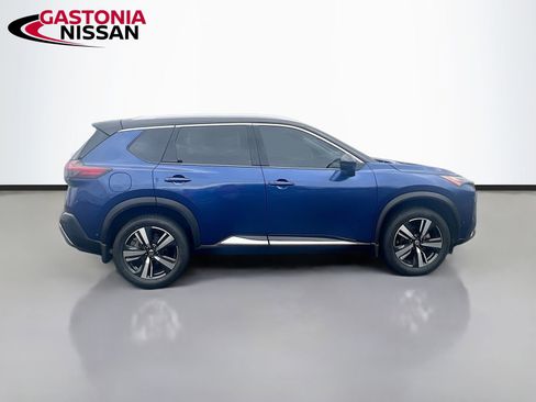 Used 2021 Nissan Rogue Platinum image 10