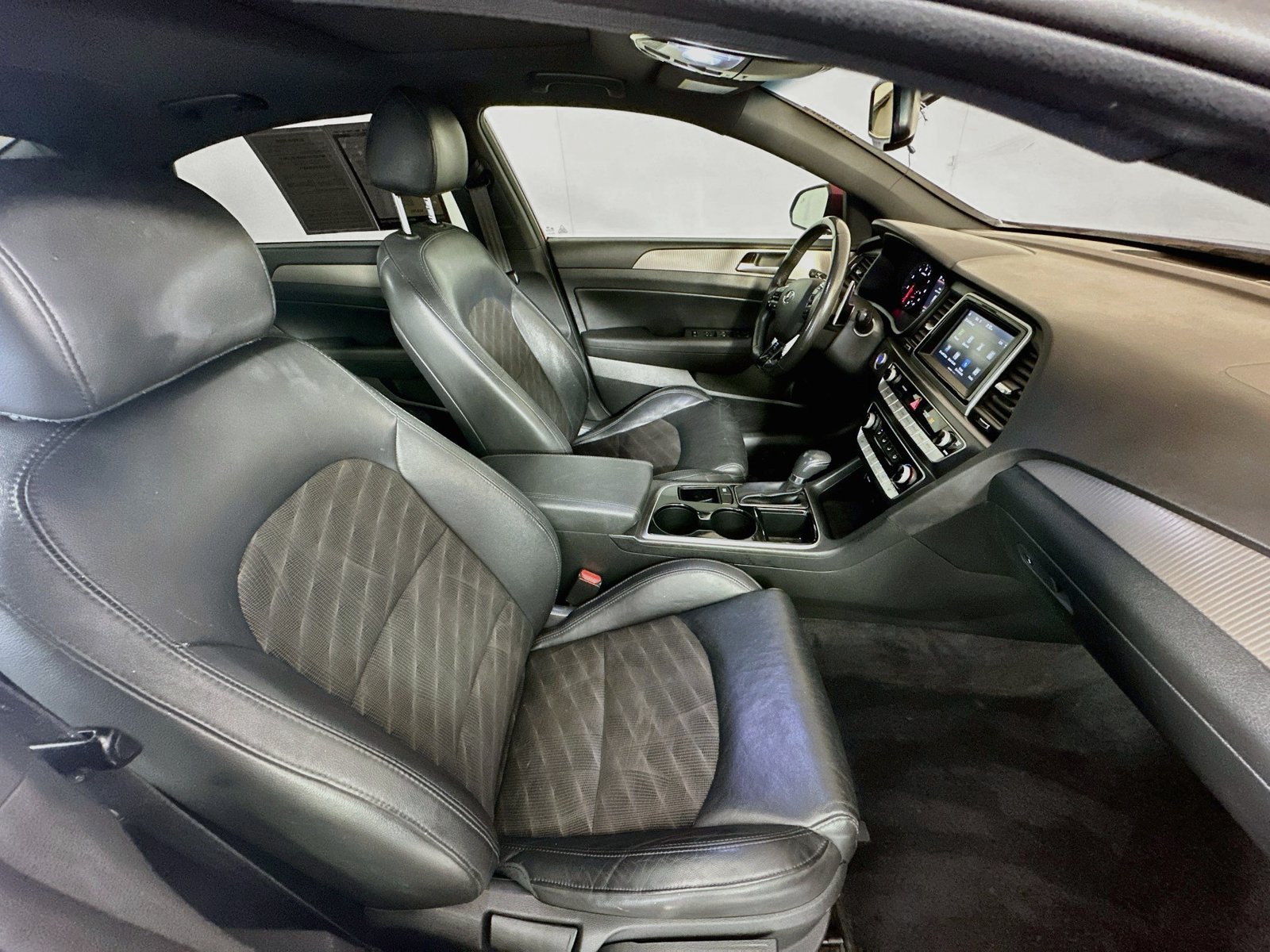 Used 2018 Hyundai Sonata Sport FWD image 28