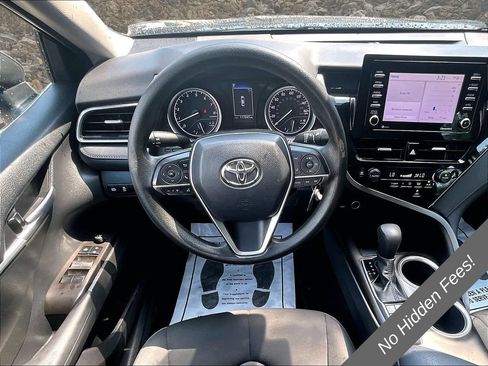 Used 2023 Toyota Camry LE FWD image 5
