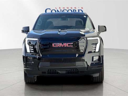 New 2026 GMC Sierra EV Elevation w/ LPO, Elevation Dark Package image 9