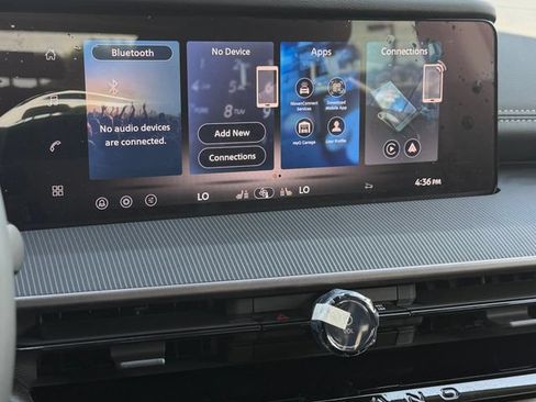New 2026 Nissan Murano SV AWD/4WD image 30