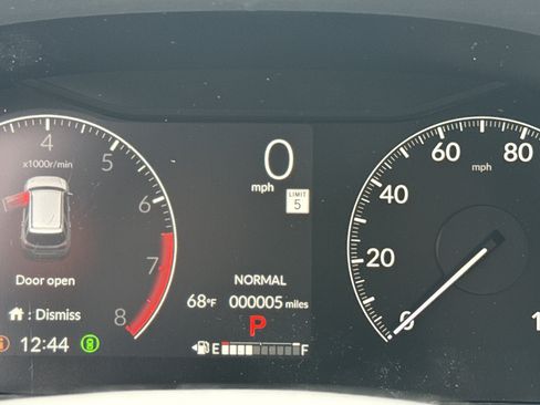 New 2025 Honda Pilot Touring image 20