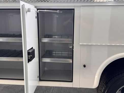 Used 2024 Ford F350 XLT w/ XLT Value Package image 7