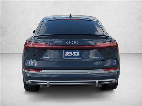 Used 2020 Audi e-tron Prestige image 7