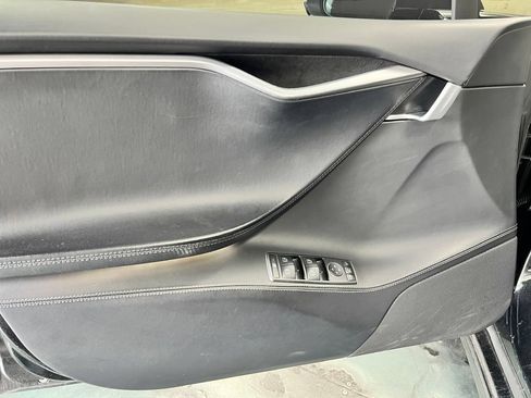 Used 2019 Tesla Model S 75D AWD/4WD image 23