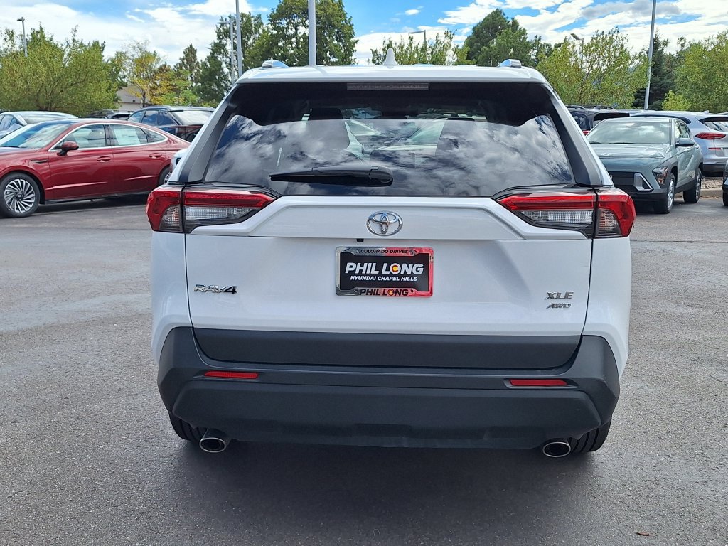 Used 2025 Toyota RAV4 XLE w/ Weather Package AWD/4WD image 4