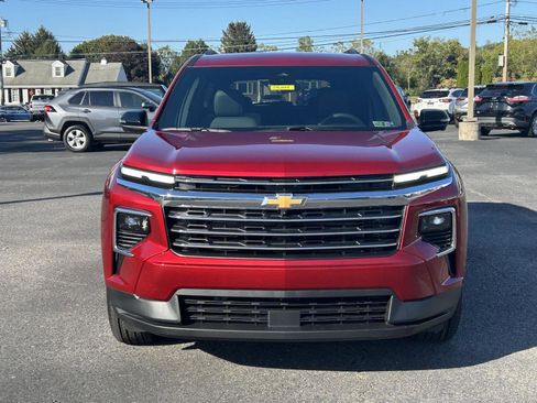 New 2026 Chevrolet Traverse LT w/ Driver Confidence Package image 2