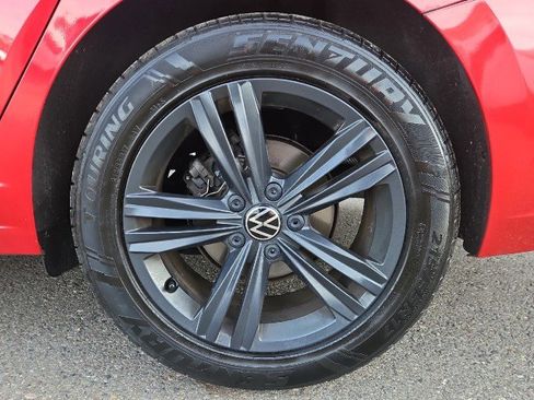 Used 2023 Volkswagen Jetta SE image 28