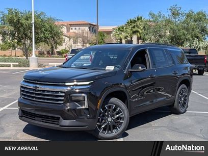 New 2026 Chevrolet Traverse LT w/ Sun and Wheel Package