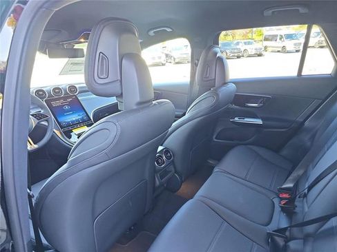 Used 2026 Mercedes-Benz GLC 300 4MATIC image 18