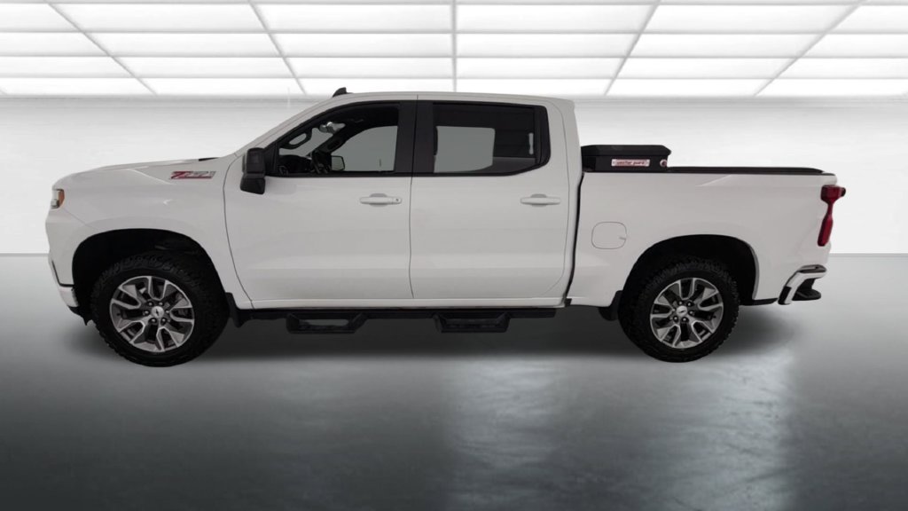Used 2021 Chevrolet Silverado 1500 RST w/ Convenience Package II AWD/4WD image 4