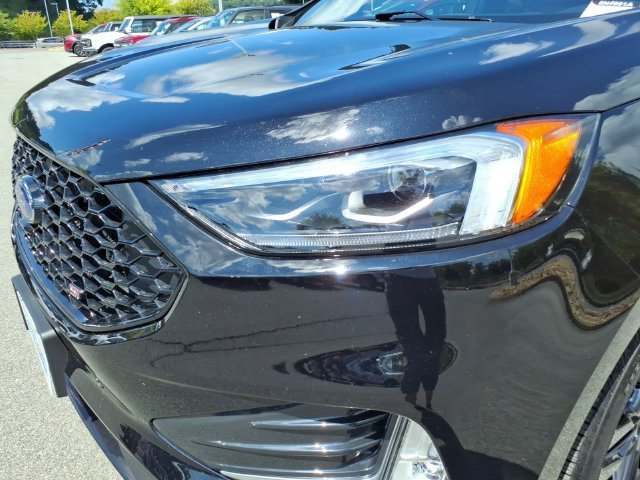 Used 2024 Ford Edge ST w/ Equipment Group 401A AWD/4WD image 5