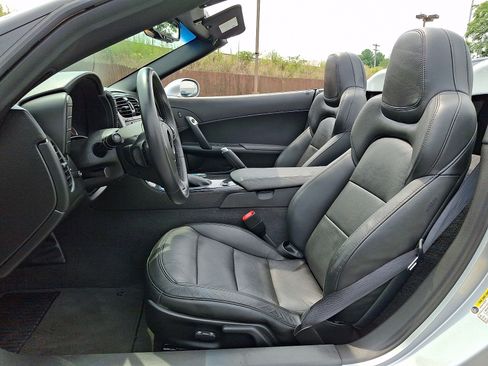 Used 2012 Chevrolet Corvette Grand Sport RWD image 14
