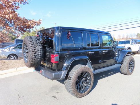 Used 2023 Jeep Wrangler Unlimited Sahara w/ Cold Weather Group image 5