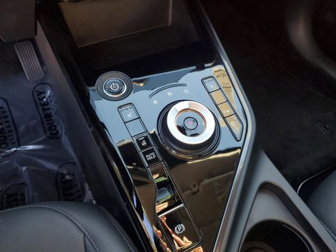 New 2025 Kia Niro Wind w/ Wind Preserve Package image 11