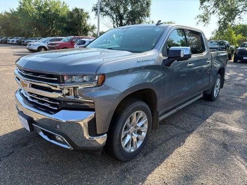 Used 2021 Chevrolet Silverado 1500 LTZ w/ LTZ Convenience Package II AWD/4WD image 4
