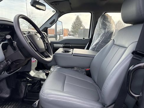 New 2026 Ford F650 2WD Crew Cab Super Duty image 10