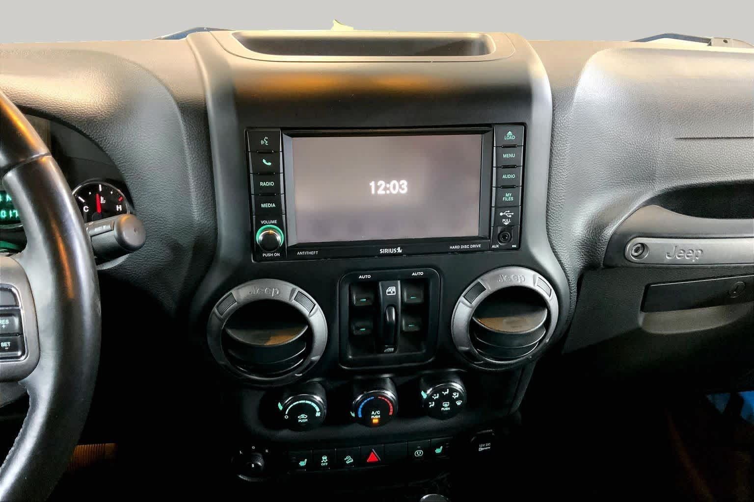 Used 2017 Jeep Wrangler Unlimited Sport AWD/4WD image 6