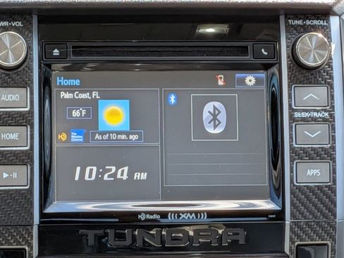 Used 2016 Toyota Tundra SR5 w/ SR5 Upgrade Package image 18