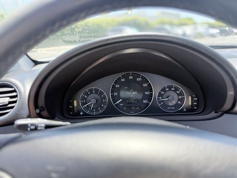 Used 2007 Mercedes-Benz CLK 350 Cabriolet image 16