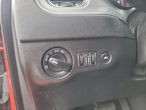 Used 2023 Dodge Charger GT image 30