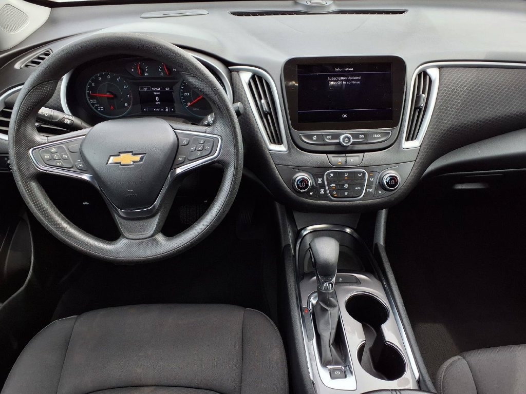 Used 2023 Chevrolet Malibu LT FWD image 12