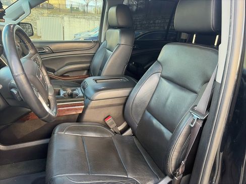 Used 2015 GMC Yukon XL SLT image 10