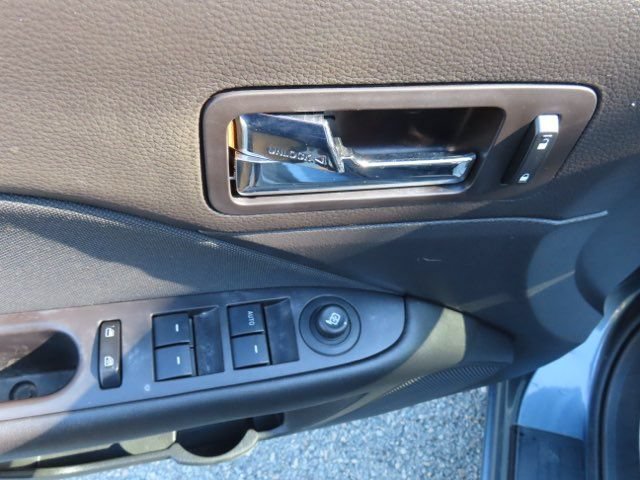 Used 2011 Ford Fusion SE FWD image 15