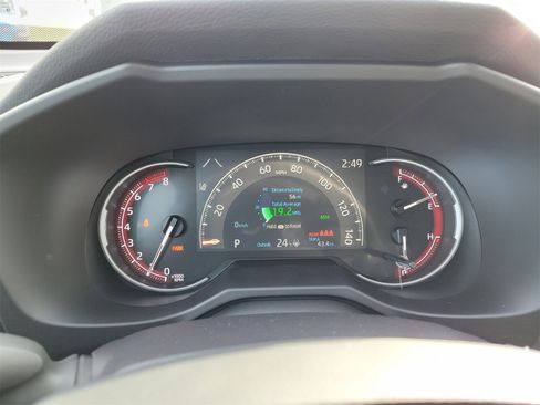 Used 2025 Toyota RAV4 LE image 24