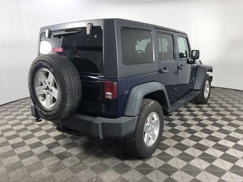 Used 2013 Jeep Wrangler Unlimited Sport image 8