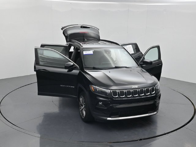 Used 2023 Jeep Compass Limited w/ Elite Group AWD/4WD image 50