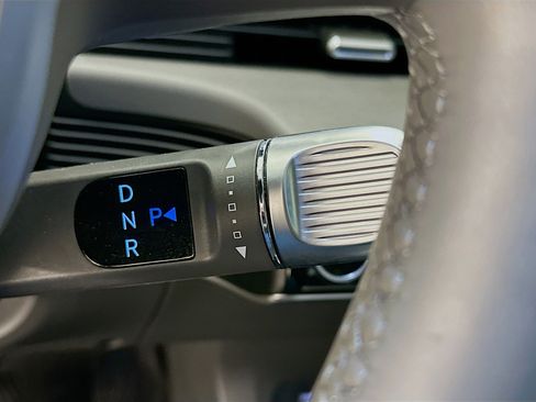 Used 2024 Hyundai Ioniq 5 SEL image 25