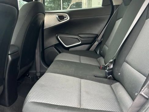 Used 2024 Kia Soul LX w/ Option Group 015 FWD image 10