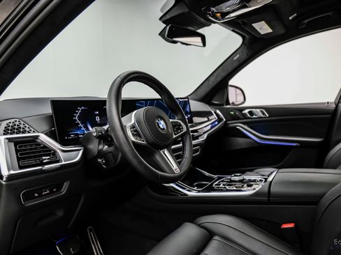 Used 2026 BMW X7 M60i AWD/4WD image 37