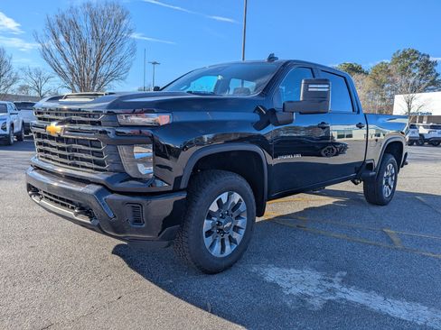 New 2026 Chevrolet Silverado 2500 Custom image 8