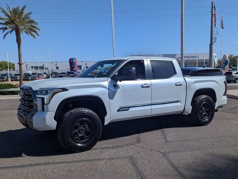 Used 2024 Toyota Tundra Platinum image 2