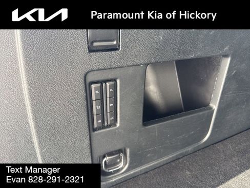 Used 2021 Ford Expedition Max Limited AWD/4WD image 12