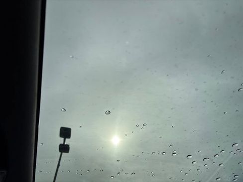 Used 2021 Hyundai Santa Fe Limited AWD/4WD image 20