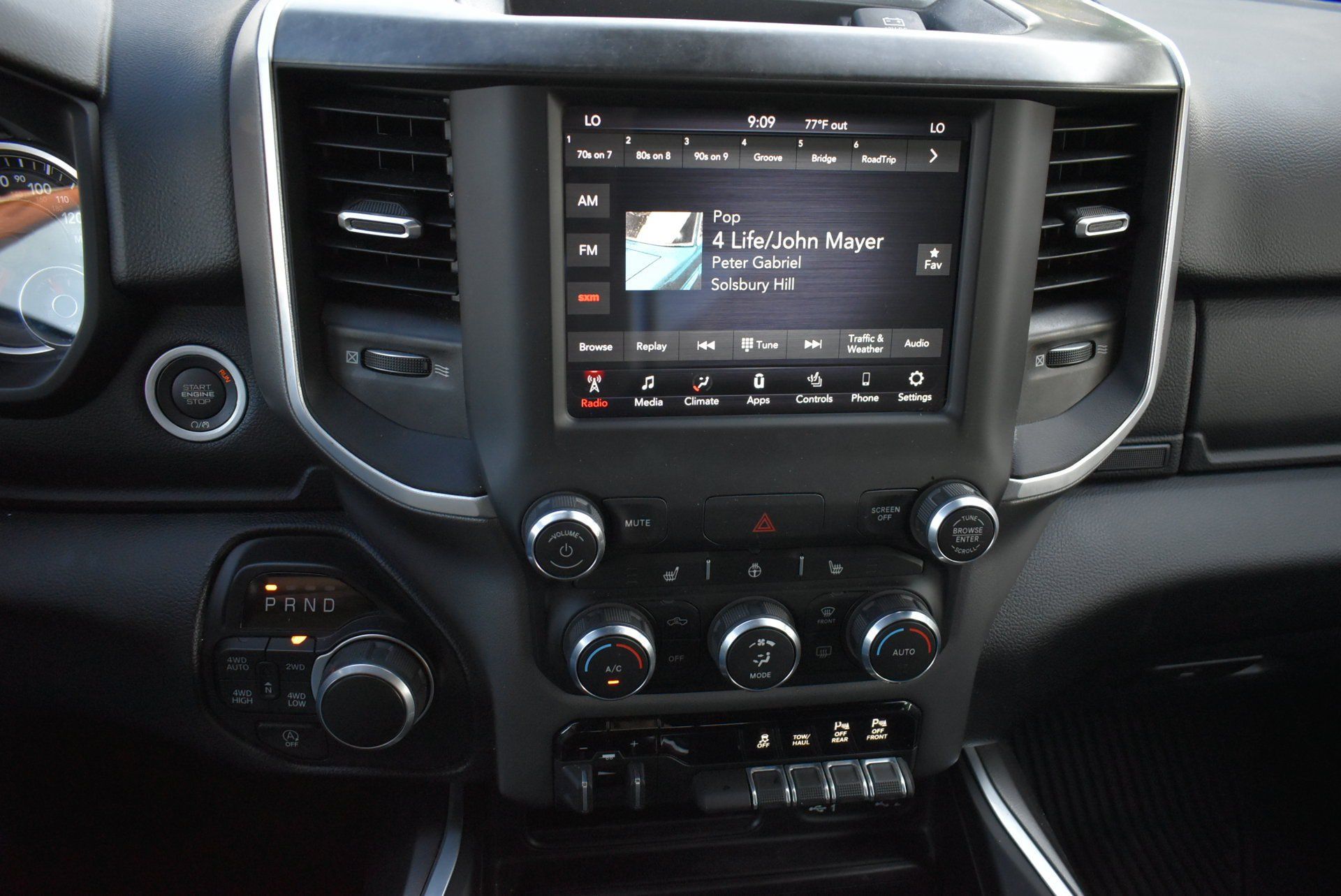 Used 2021 RAM 1500 Big Horn AWD/4WD image 24