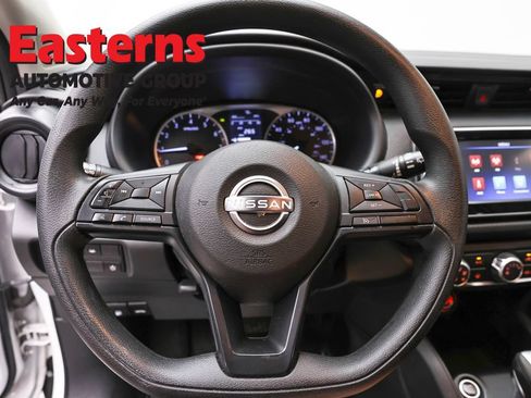 Used 2024 Nissan Kicks S FWD image 10