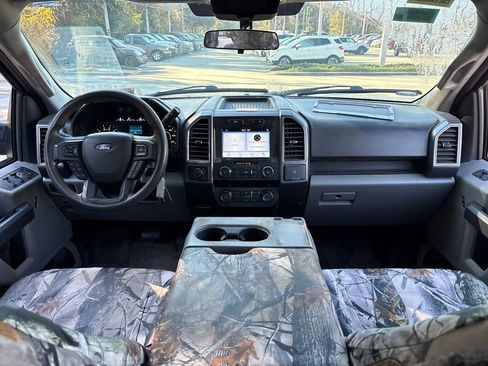 Used 2019 Ford F150 XLT image 8