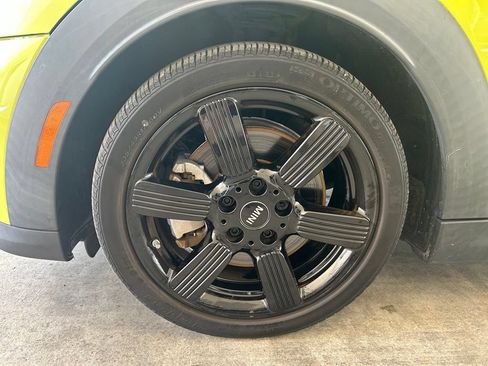Used 2023 MINI Cooper S FWD image 16