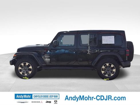 Used 2020 Jeep Wrangler Unlimited Sahara AWD/4WD image 4