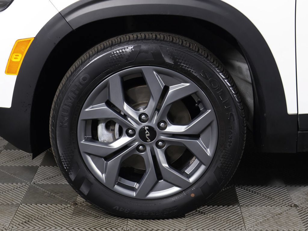 Used 2024 Kia Seltos S AWD/4WD image 74